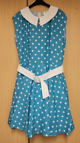 Gepunktetes kleid mit - gepunktetes,